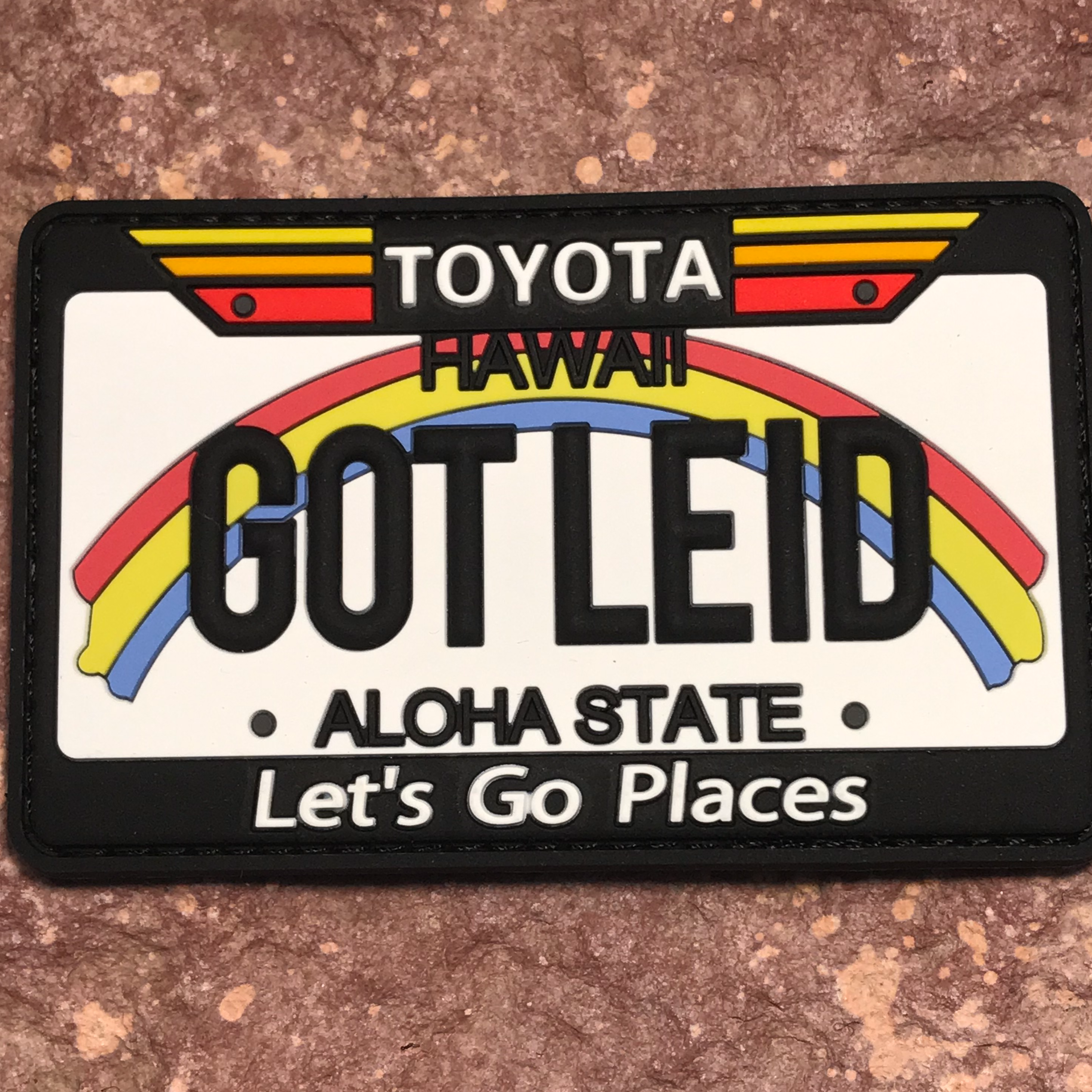 Hawaii Toyota Patch ~ Funny Collectible 3D PVC State License Plate Morale Headliner Accessory ~ Got Leid Parody ~ Travel Souvenir Gift Idea