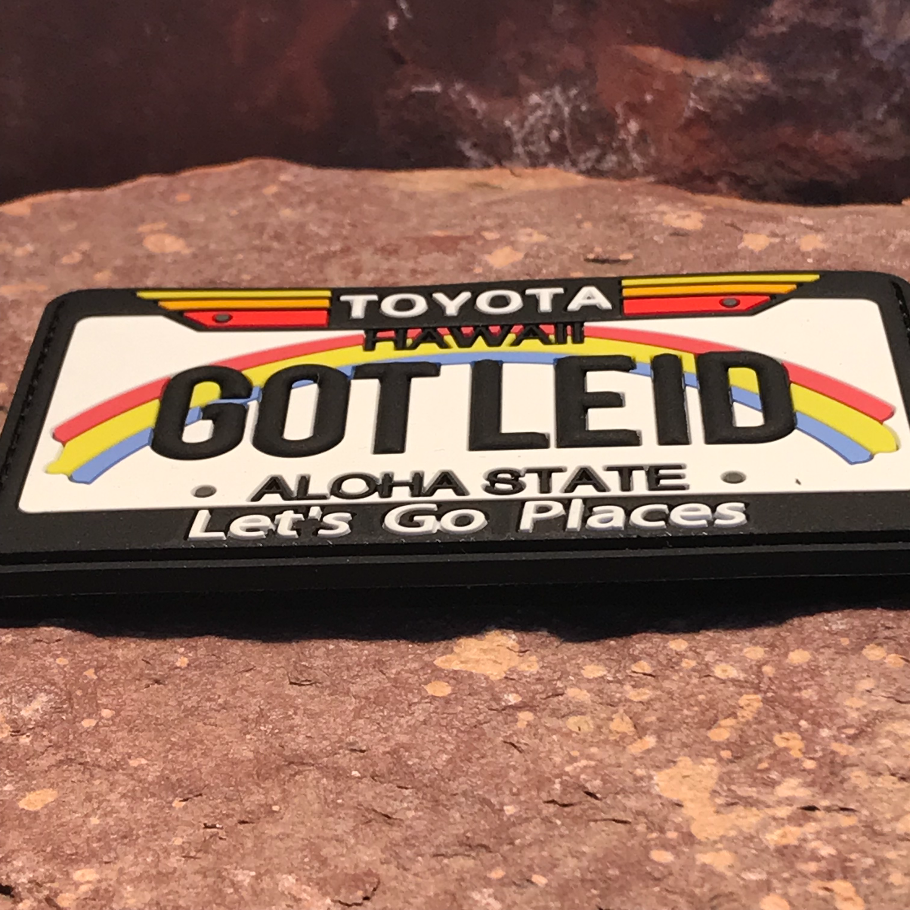 Hawaii Toyota Patch ~ Funny Collectible 3D PVC State License Plate Morale Headliner Accessory ~ Got Leid Parody ~ Travel Souvenir Gift Idea